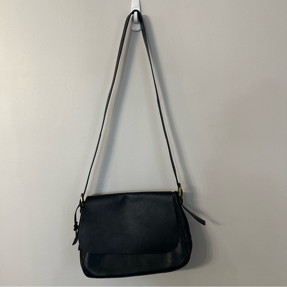 Fossil Women’s Black Leather Satchel Style Zippered Crossbody Purse GUC - Picture 2 of 11